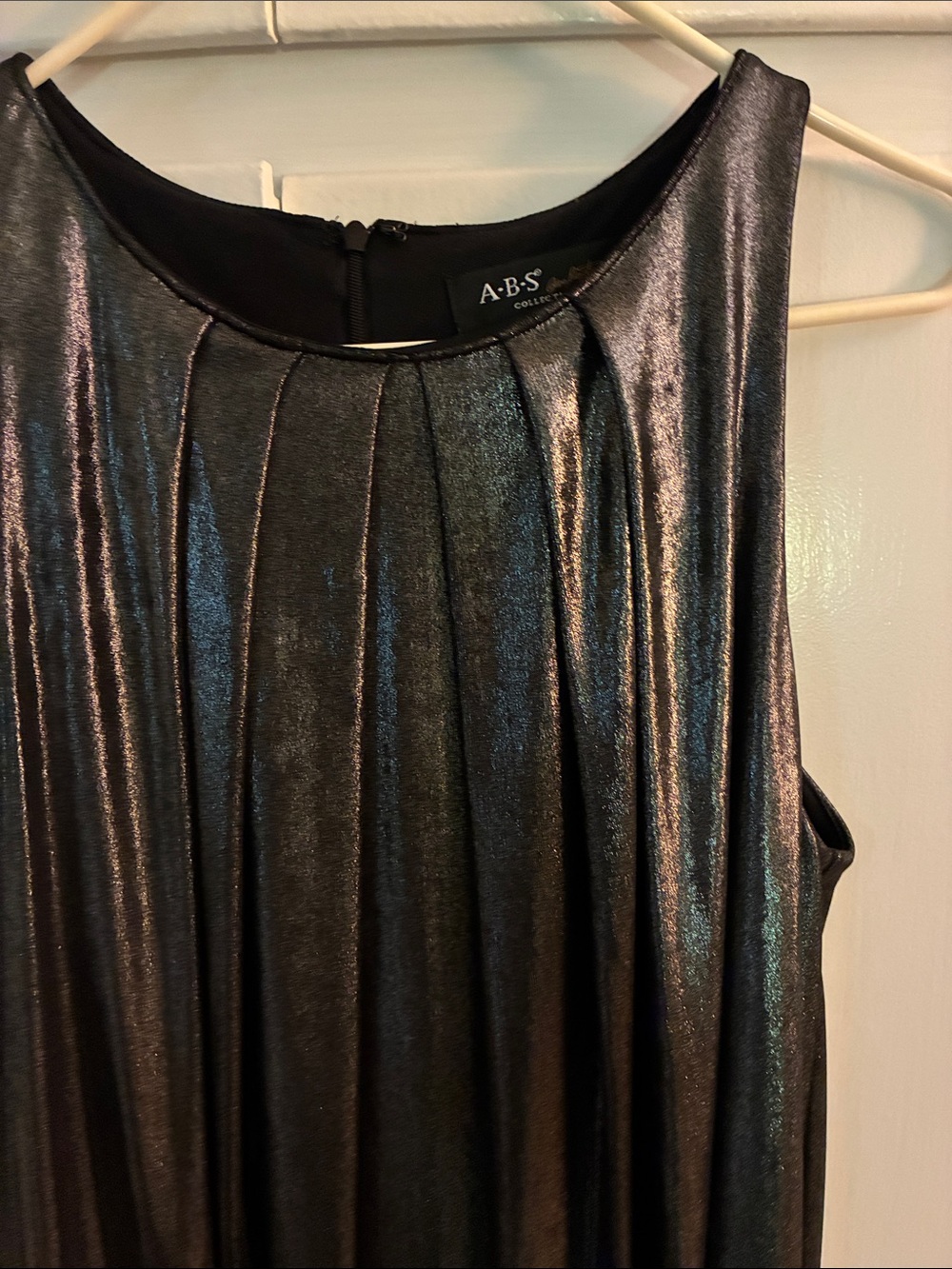 ABS Allen Schwartz Metallic Black Pleated Sleeveless Dress
